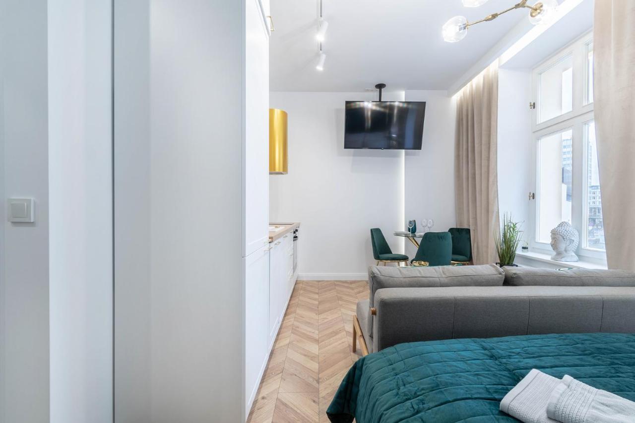 Golden Circles No.2 Apartment พอซนาน ภายนอก รูปภาพ